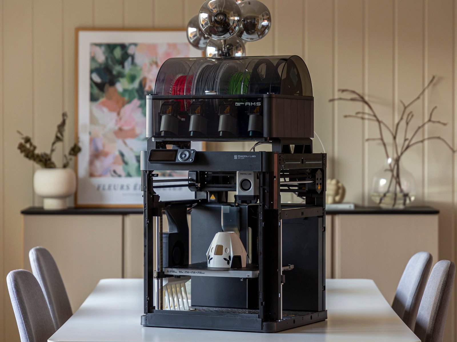 3D printer with a multi-material system